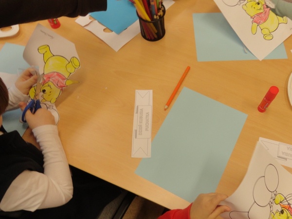 "Mój czas z Kubusiem Puchatkiem" - prezentacja multimedialna połączona z warsztatami plastycznymi dla Przedszkola Montessori - 2026.01.16 - Filia nr 4