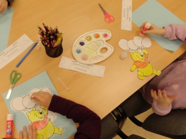 "Mój czas z Kubusiem Puchatkiem" - prezentacja multimedialna połączona z warsztatami plastycznymi dla Przedszkola Montessori - 2026.01.16 - Filia nr 4