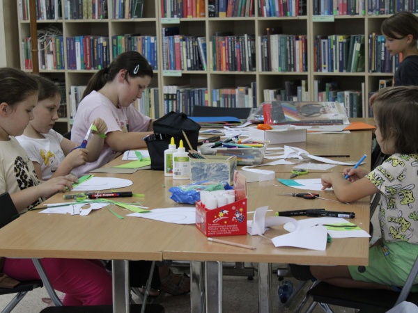 "Letnie spotkania w bibliotece" - 2026.07.01 - Biblioteka Multimedialna "Czytnik"